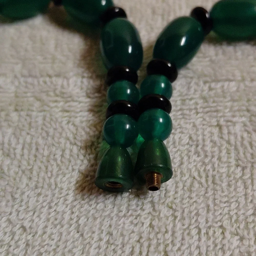Vintage Lucite Necklace With Matching Snap On Earrings-Circa 1960's